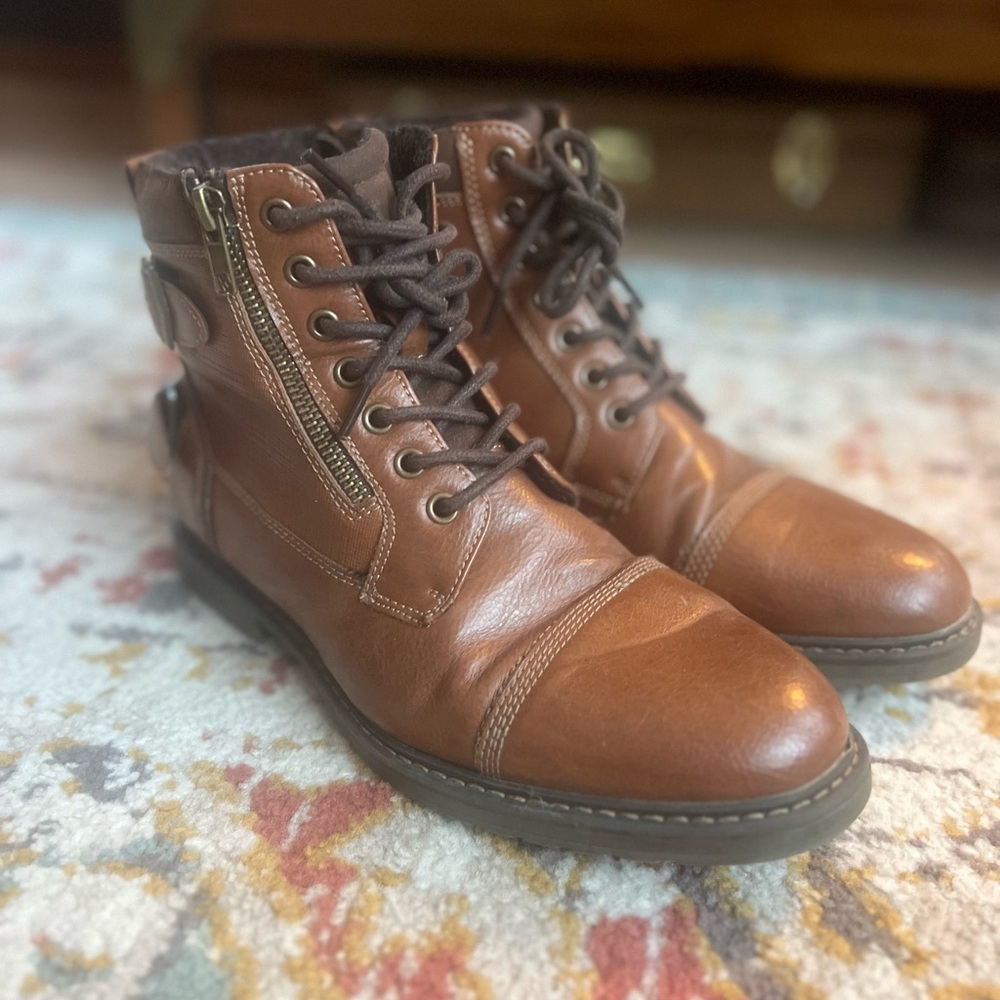 Men's Classic Brown Leather Boots